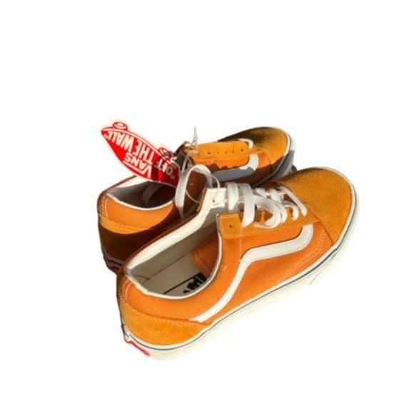 New Vans - Picture 4 of 5